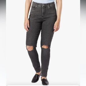 Levis Strauss signature high rise off Black Skinny Jeans size 24